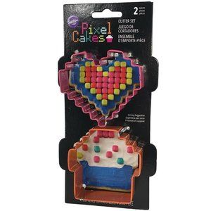 Wilton Pixel Cakes Cookie Cutters 2 Pack Heart Cupcake Cutter Cookies New